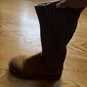 Ugg Brown Suede Boots with Knit Cuff